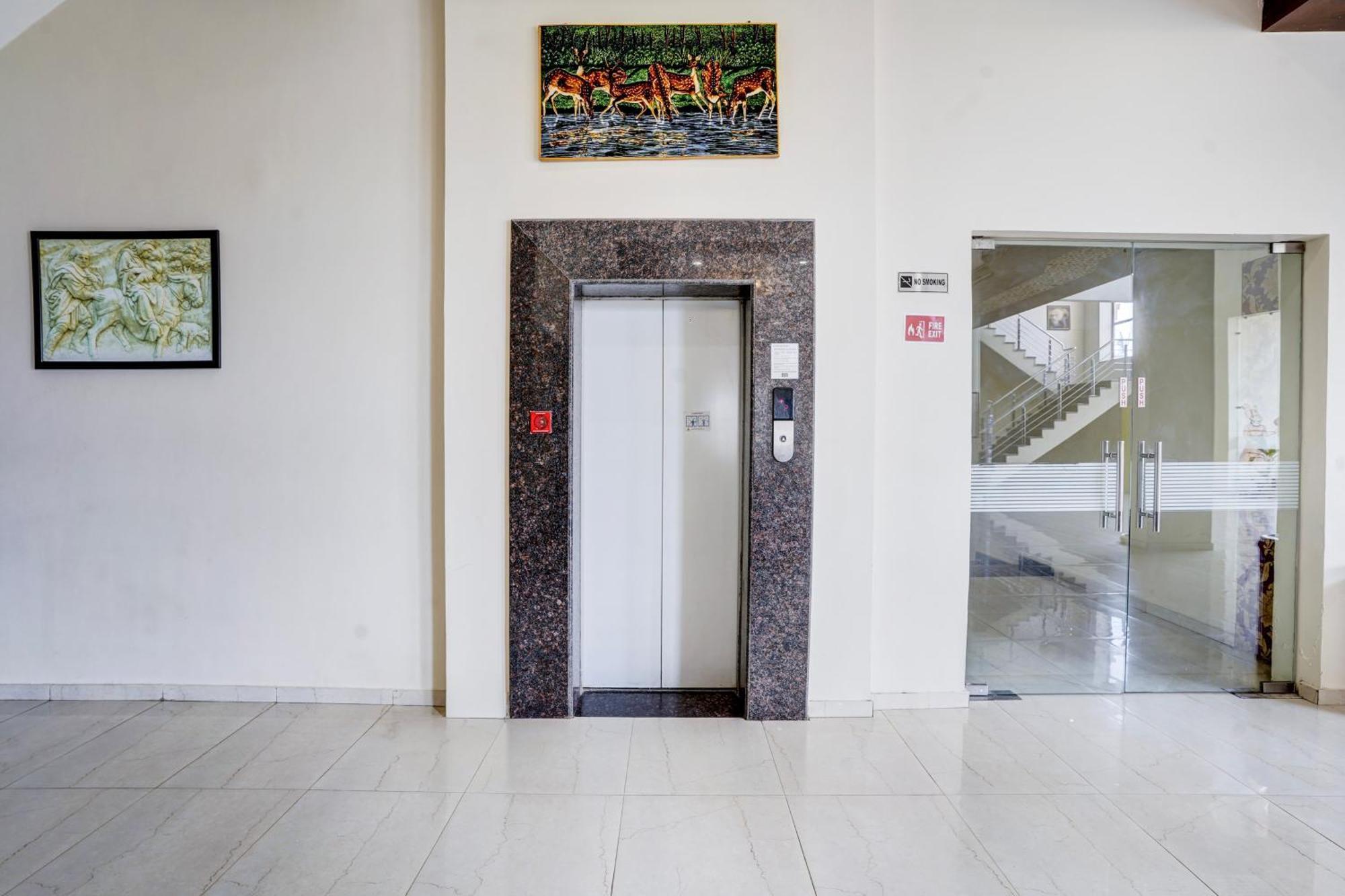 Hotel Amrit Manthan Chittorgarh 外观 照片