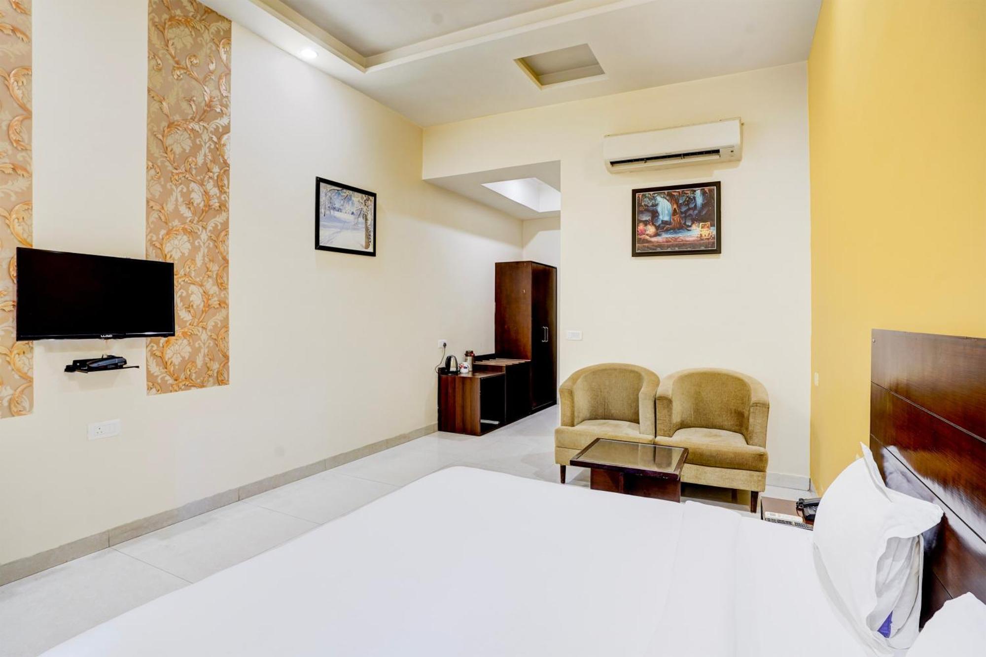 Hotel Amrit Manthan Chittorgarh 外观 照片