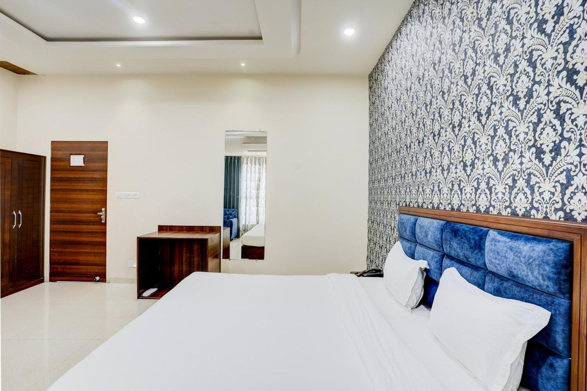 Hotel Amrit Manthan Chittorgarh 外观 照片