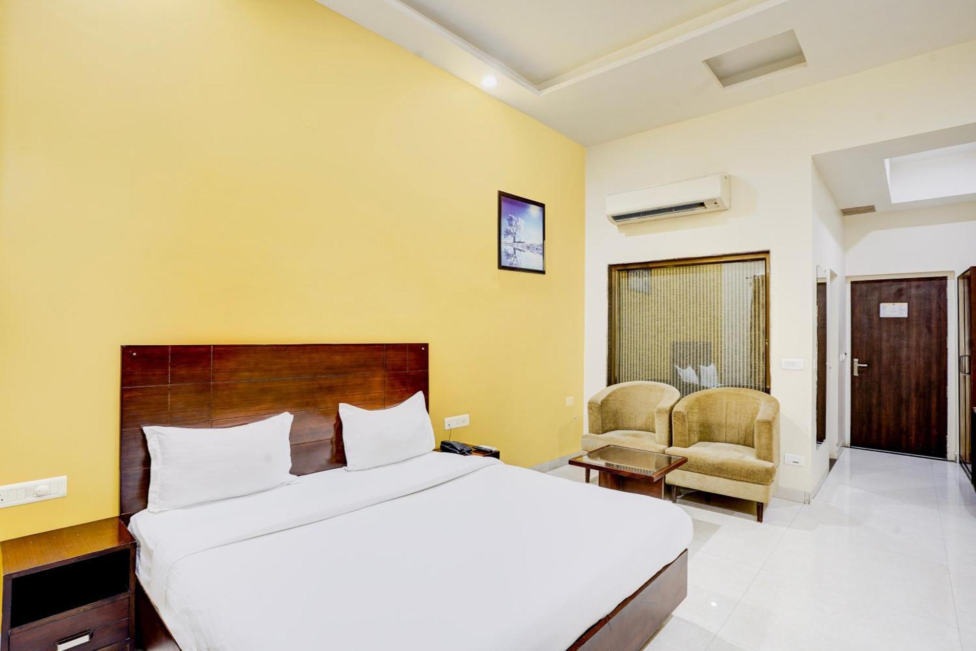 Hotel Amrit Manthan Chittorgarh 外观 照片