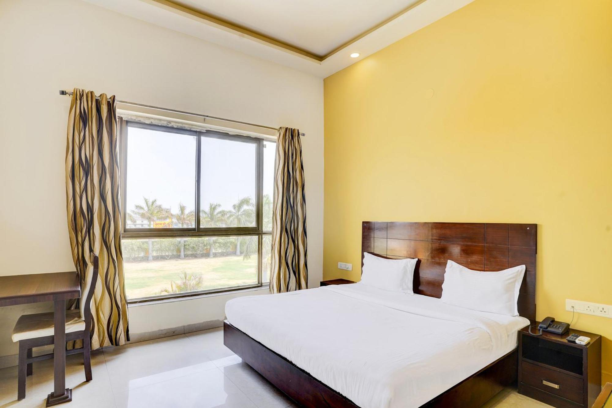 Hotel Amrit Manthan Chittorgarh 外观 照片